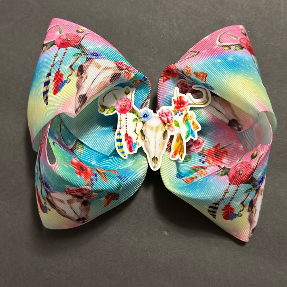Feathers Bow